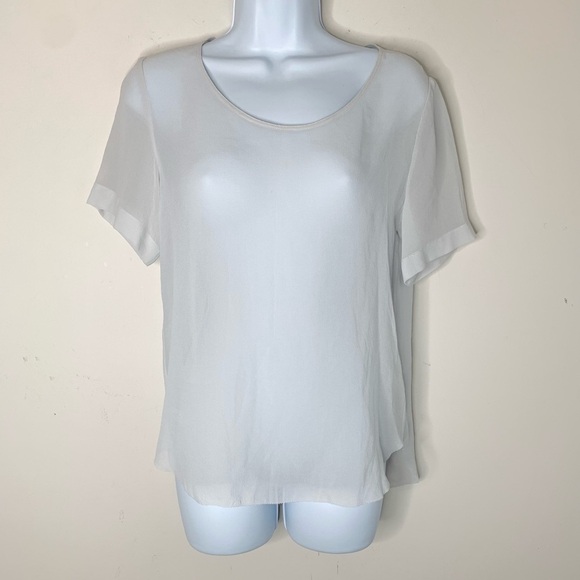 Aritzia Wilfred Women's Blouse short sleeve Sheer pale blue keyhole back size XS - Picture 3 of 13